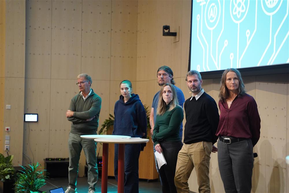 Foredragsholder på innovasjonsseminaret 2025 - Klikk for stort bilde