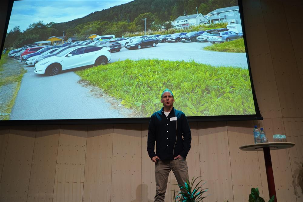 Foredragsholder på innovasjonsseminaret 2025 - Klikk for stort bilde